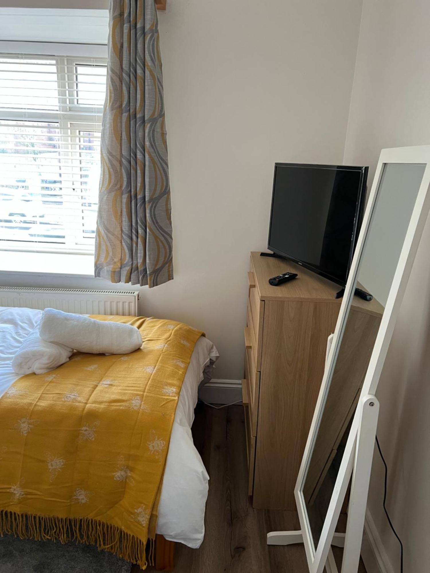 Comfortable Single Room Wembley Park/Stadium London Eksteriør billede